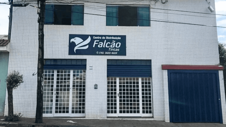 Falcão Tintas inaugura seu primeiro Centro de Distribuição